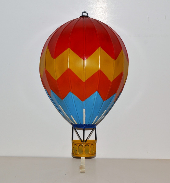 Nostalgie Heißluftballon Wandmodell Oldtimer Modell Wandaufhängung Luftfahrzeug aus Blech H 49 cm
