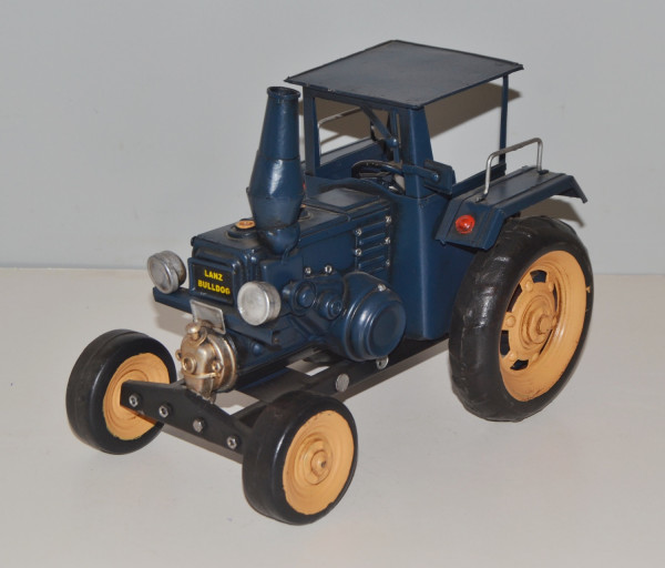Blechtraktor Nostalgie Modellauto Oldtimer Marke Lanz Bulldog Traktor Modell aus Blech L 25 cm