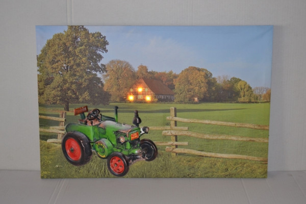 Nostalgie Landhaus Stil LED-Wandbild Traktor mit Farmhaus 40x60 cm Leinwandbild