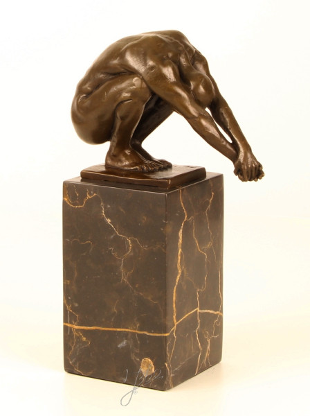 Bronzefigur Bronzeskulptur "The Dive" Taucher auf Marmorsockel H 23 cm Schwimmer Bronze Figur
