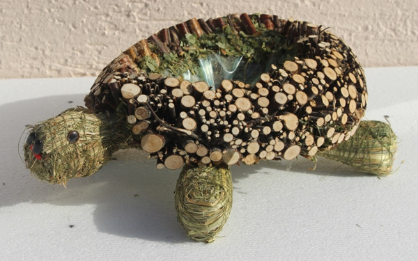 Deko Figur Schildkröte liegend L 28 cm Figur zum Bepflanzen aus Naturmaterial Heu und Reisig