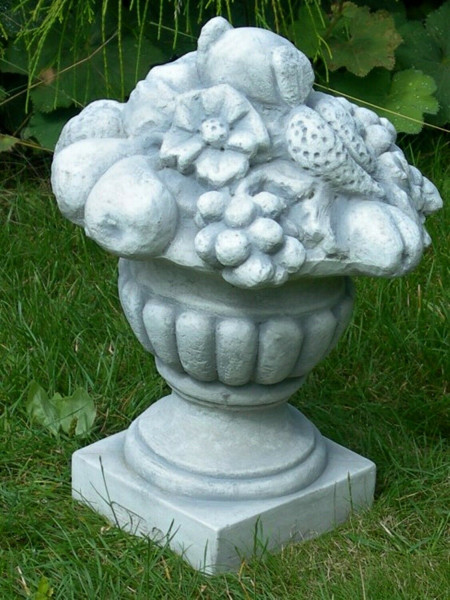 Beton Figur Amphore mit Früchten H 35 cm Betonfigur Deko- und Gartenskulptur