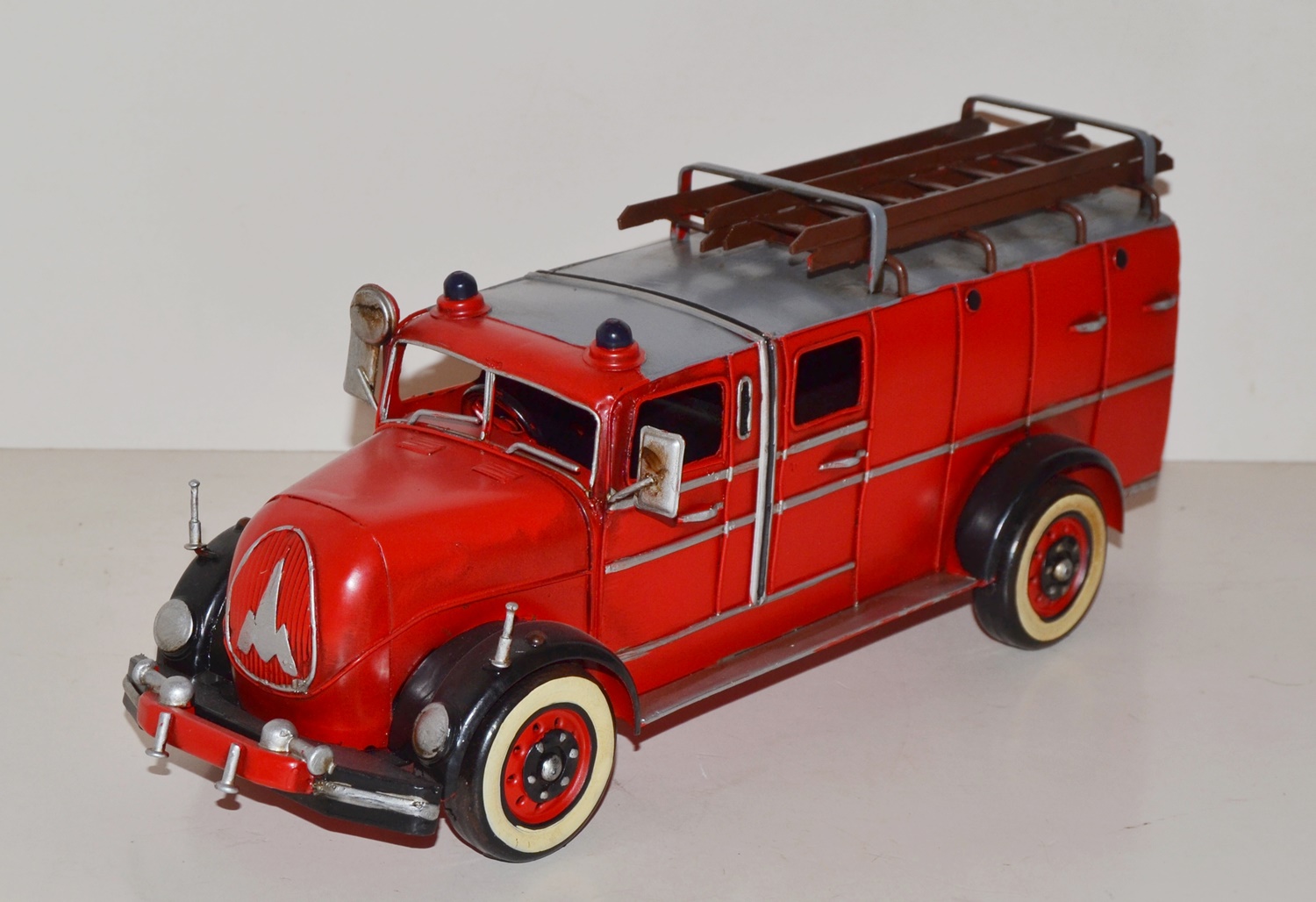 Feuerwehrauto Modellfahrzeug Feuerwehr Modell Auto Blech Antik