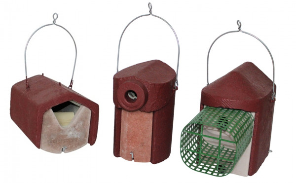 Nisthöhlen-Set für Gartenvögel - 3 räubersichere Vogelhäuser in Rot - Artenschutz & Naturschutz