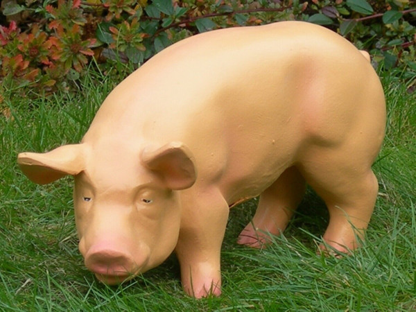 Dekorationsfigur Ferkel stehend H 15 cm Schwein Dekofigur aus Kunstharz