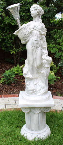 Deko Figur Statue Frau Otgera auf Säule H 98 cm LED Solar Leuchte klassische Skulptur Kunststoff