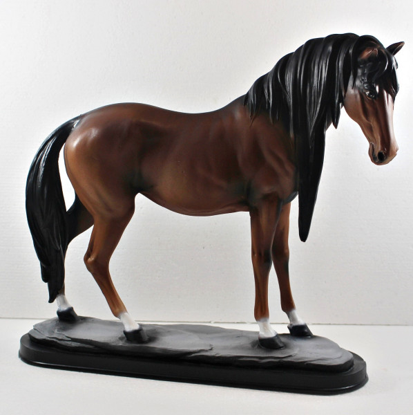 Dekorationsfigur Gartenfigur Pferd H 39 cm stehend dunkel braun Dekofigur Pferdefigur aus Kunstharz