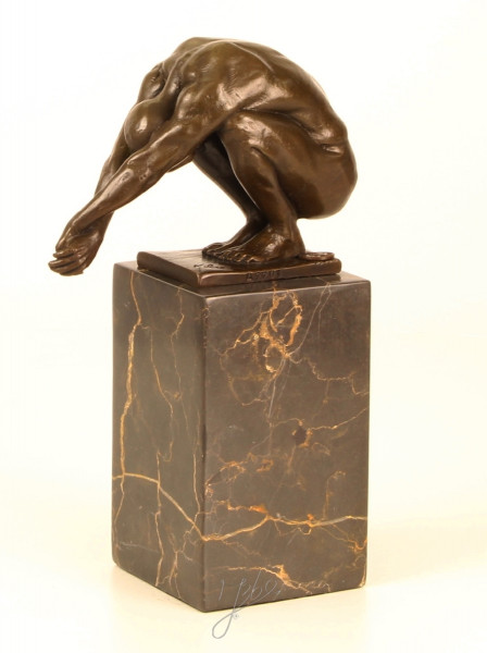 Bronzefigur Bronzeskulptur "The Dive" Taucher auf Marmorsockel H 23 cm Schwimmer Bronze Figur