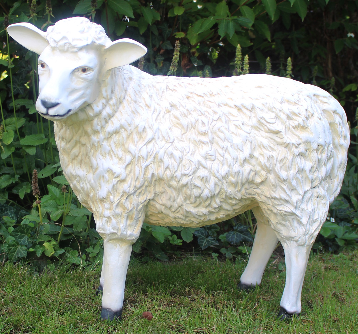 SCHAF Deko Garten Figur ROT Kopf gerade 78 cm Tier Dekoration Bauernhof Skulptur