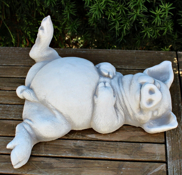 Beton Figur Schwein auf Rücken liegend L 32 cm Dekofigur und Gartenfigur
