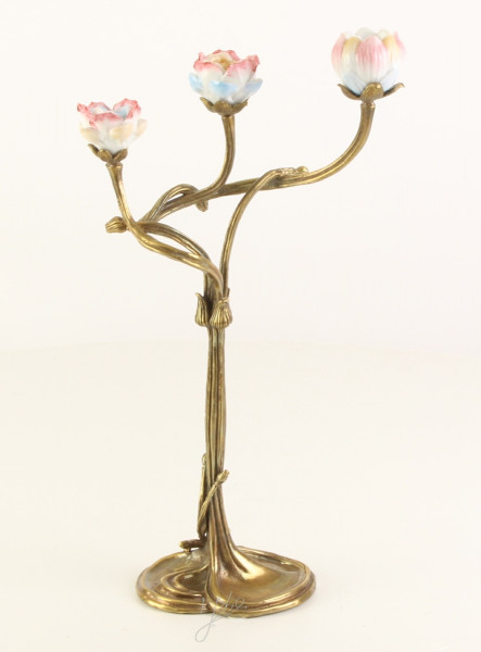 Bronzefigur Bronzeskulptur Bronze Vintage Kerzenständer mit Porzellan Blumen H 34 cm Kerzenhalter