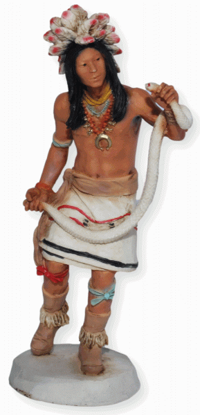 Indianerfigur Indianer mit Schlange in den Händen H 17,5 cm Native American Figur Castagna