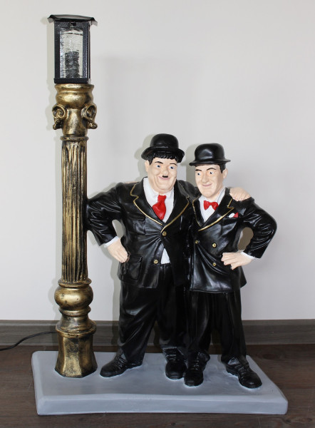Dekofigur Dick und Doof H 75 cm stehend an elektischer Laterne Komiker Schauspieler Deko Figur